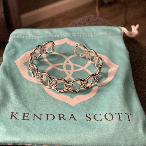 Karen Scott Fallyn Silver Cuff Adjustable Bracelet. - Picture 2 of 7